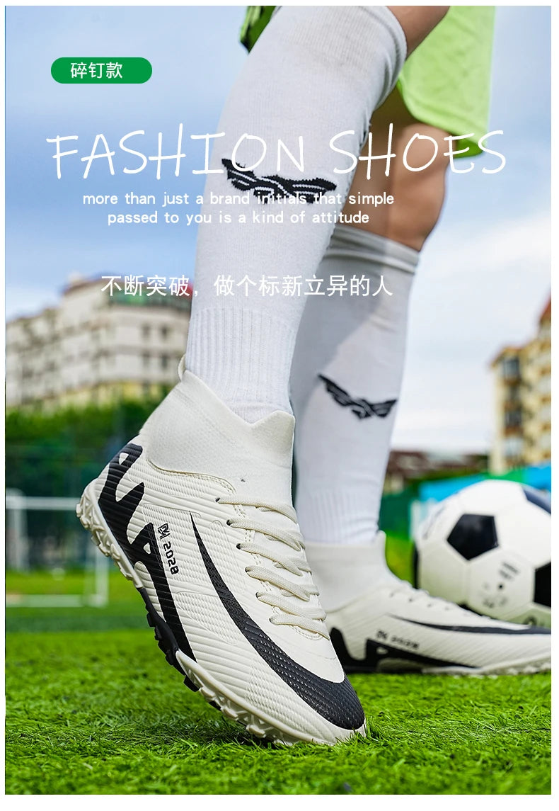 Novas chuteiras masculinas de futebol, chuteiras de futebol rápido, chuteiras de campo de futebol profissional, tênis originais para meninos de futsal TF/FG