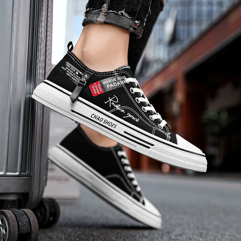 Sapatos casuais masculinos de lona, tênis masculinos respiráveis, calçados esportivos masculinos, sapato de tecido preto, tendência, letra, sapato masculino, tênis de cano baixo