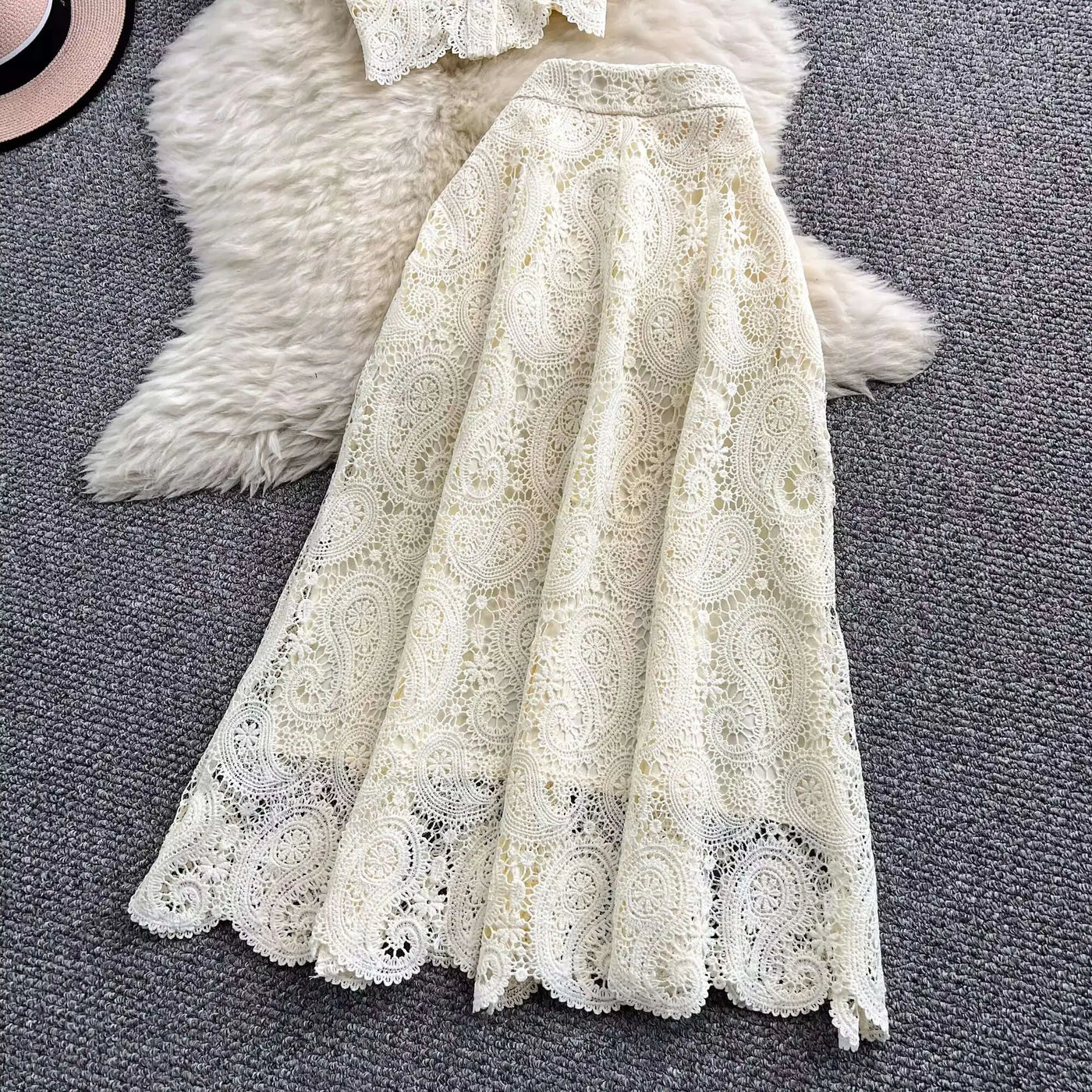 Elegante vestido longo de pérolas, conjunto feminino de 2 peças, manga curta, flor, bordado, camisa de renda, saia midi evasê