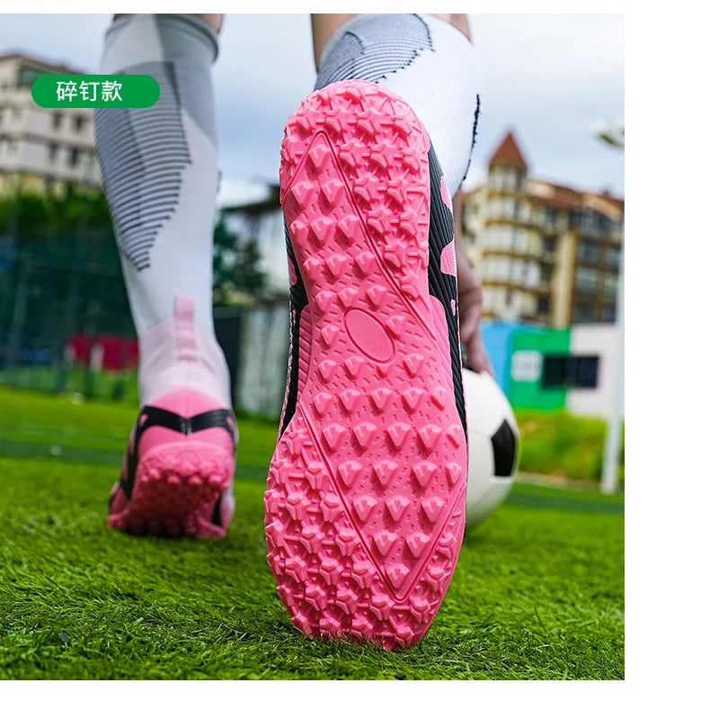 Novas chuteiras masculinas de futebol, chuteiras de futebol rápido, chuteiras de campo de futebol profissional, tênis originais para meninos de futsal TF/FG