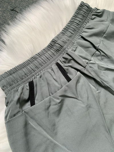 Shorts esportivos casuais anti-exposição de camada dupla masculinos, mais vendidos no verão, para corrida, fitness, calças três quartos